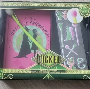 Wicked “Glinda” Pink 40 Pg Journal Set Puffy Stickers & Pen New in package.Cond